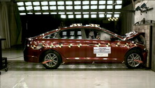 NCAP 2017 Hyundai Sonata front crash test photo