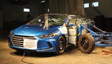 2017 Hyundai Elantra Side Crash Test