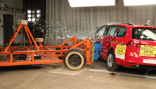 NCAP 2018 Volkswagen Golf SportWagen side crash test photo