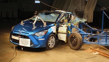 NCAP 2018 Toyota Yaris side crash test photo