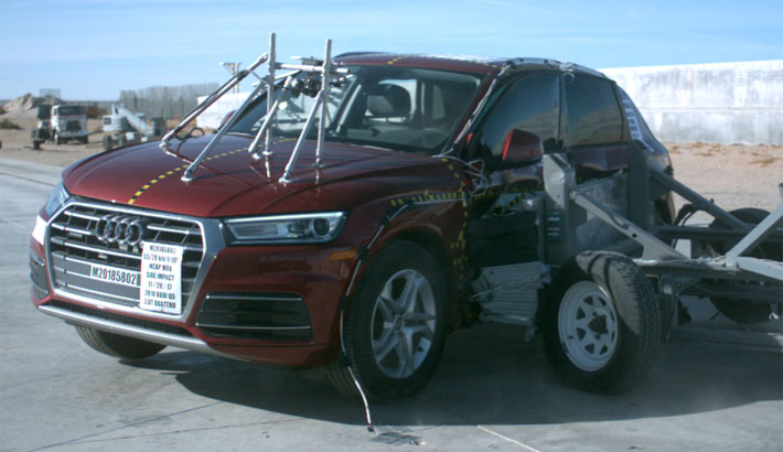 NCAP 2018 Audi Q5 side crash test photo