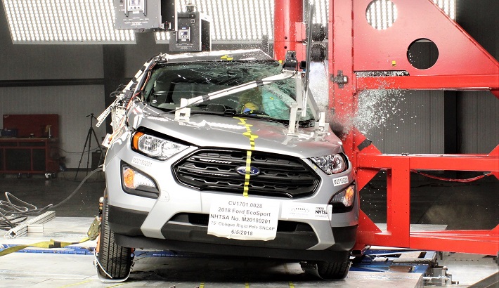 2018 Ford EcoSport Side Pole Crash Test