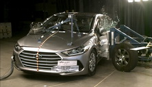 2019 Hyundai Elantra Side Crash Test