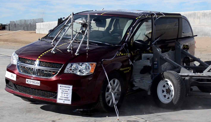 NCAP 2019 Dodge Grand Caravan side crash test photo