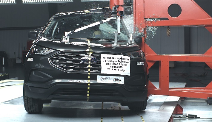 2019 Ford Edge Side Pole Crash Test