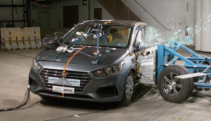 NCAP 2020 Hyundai Accent side crash test photo