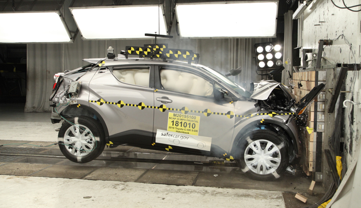NCAP 2021 Toyota C-HR front crash test photo