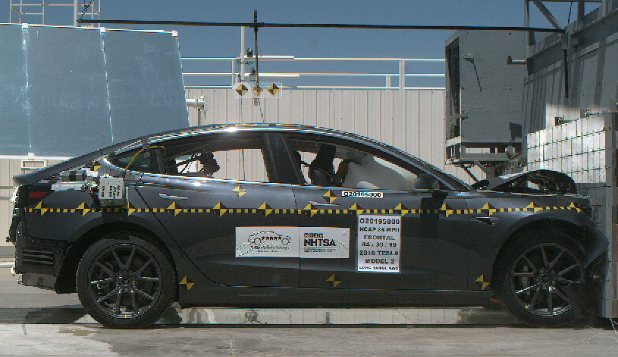 NCAP 2021 Tesla Model 3 front crash test photo