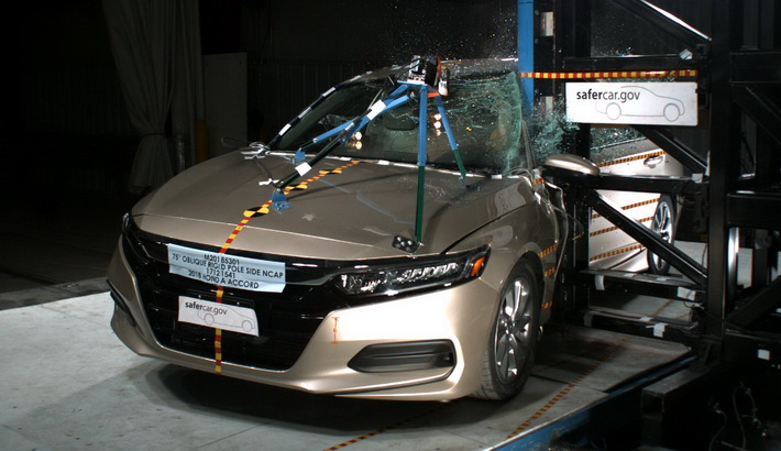 2022 Honda Accord Side Pole Crash Test