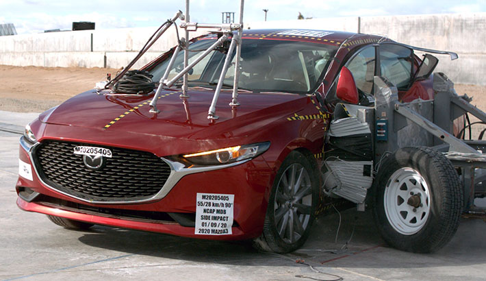 2022 Mazda 3 Side Crash Test