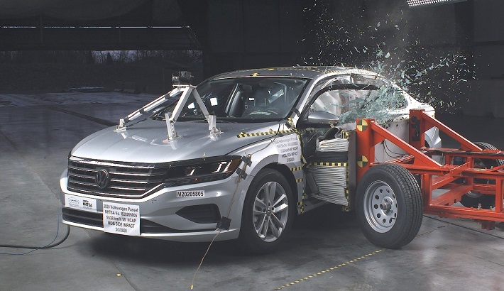 2022 Volkswagen Passat Side Crash Test