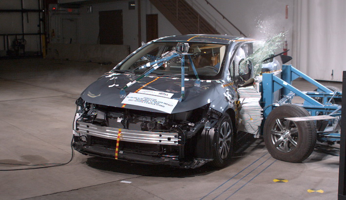 NCAP 2022 Toyota Corolla Hybrid side crash test photo