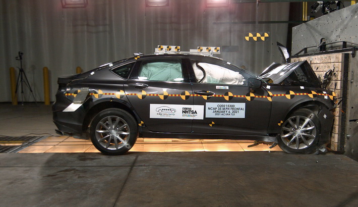 NCAP 2022 Acura TLX front crash test photo