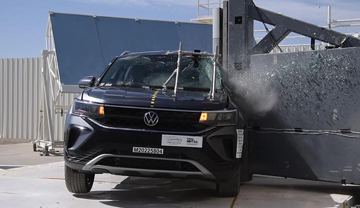 2022 Volkswagen Taos Side Pole Crash Test