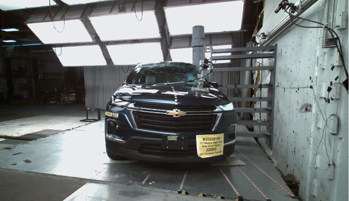 2022 Chevrolet Traverse Side Pole Crash Test
