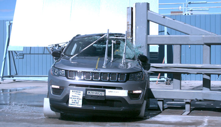 2023 Jeep Compass SUV AWD Side Pole