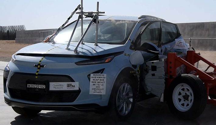 2023 Chevrolet Bolt EUV SUV FWD Side Crash