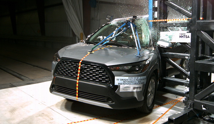 2023 Toyota Corolla Cross Hybrid Side Pole Crash Test