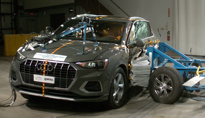 2024 Audi Q3 SUV AWD Side Crash