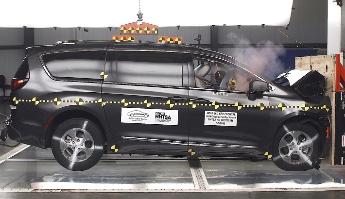 Chrysler Pacifica Hybrid safety ratings