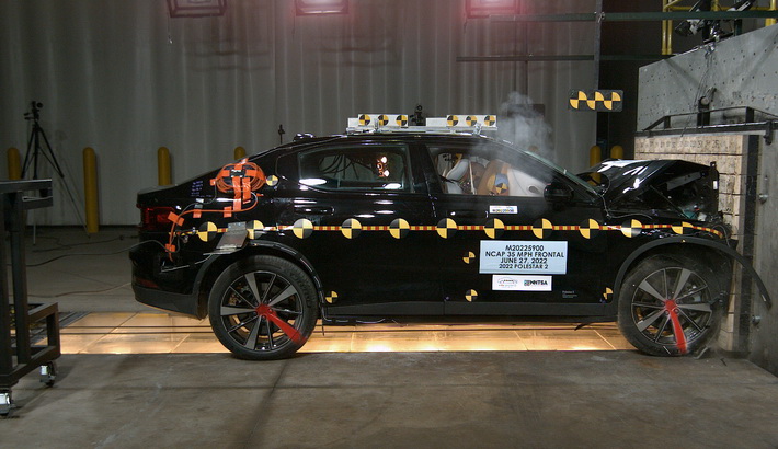 2024 Polestar Polestar 2 NHTSA frontal crash test