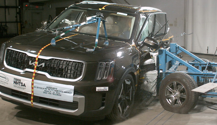 2024 Kia Telluride SUV FWD Side Crash