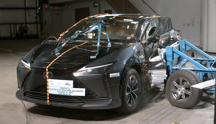 2024 Lexus RZ NHTSA side crash test
