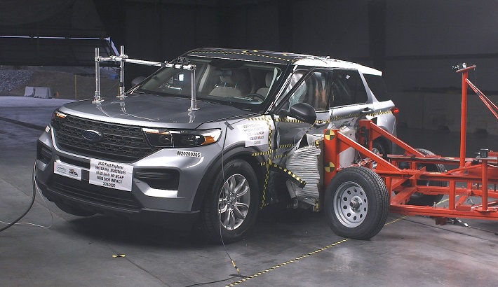 2025 Ford Explorer SUV RWD Side Crash