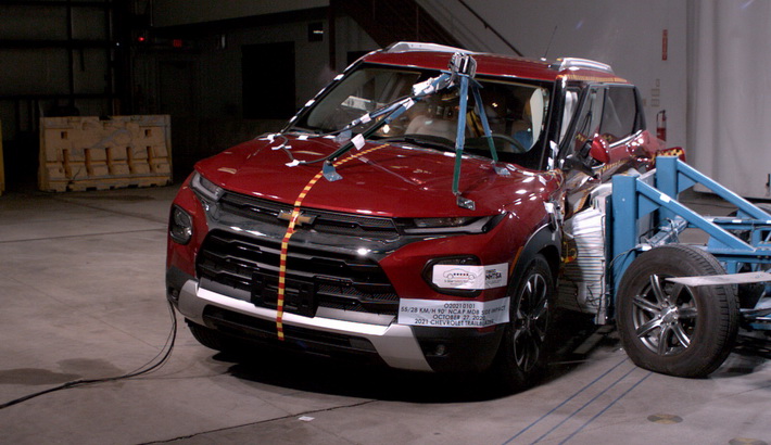 2025 Chevrolet Trailblazer SUV FWD Side Crash