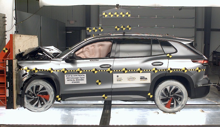 NCAP 2025 Volkswagen Tiguan front crash test photo