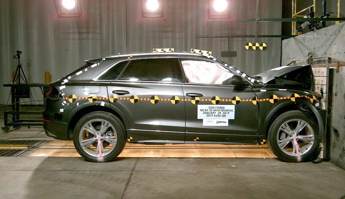 2026 Audi Q8 NHTSA frontal crash test