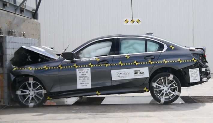 2026 BMW 3 Series NHTSA frontal crash test