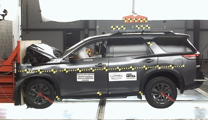 Nissan Pathfinder safety ratings