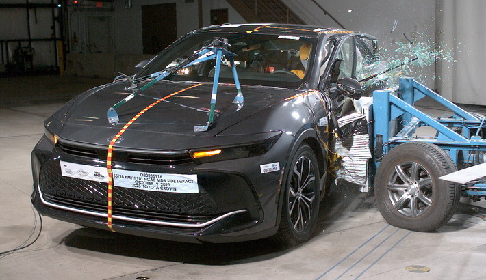 2026 Toyota Crown NHTSA side crash test