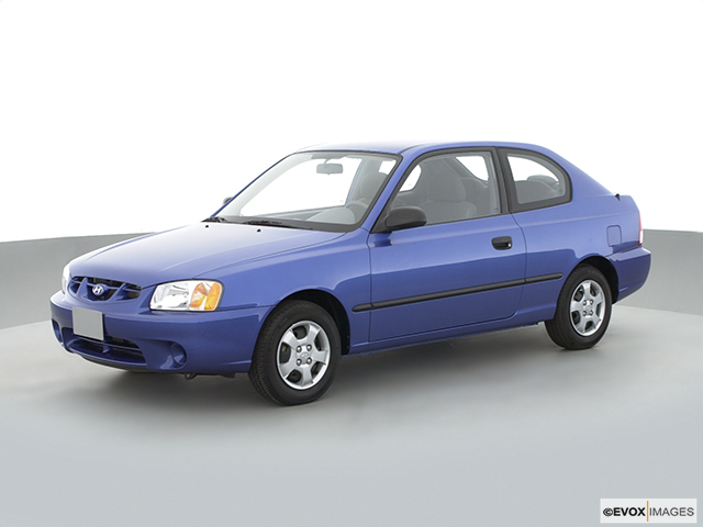 2002 Hyundai Accent 4-DR.