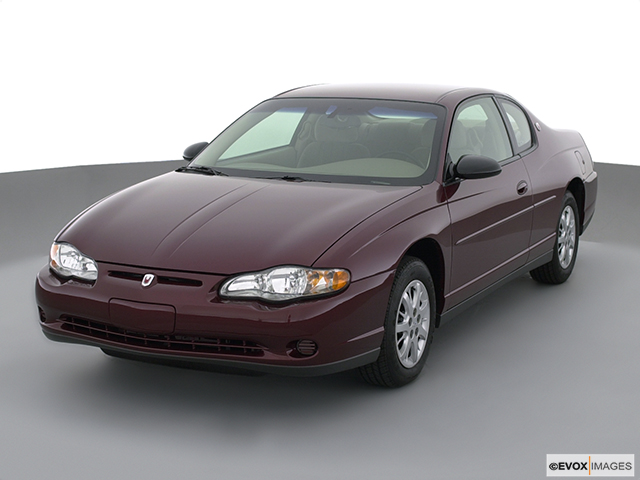 2002 Chevrolet Monte Carlo 2-DR.