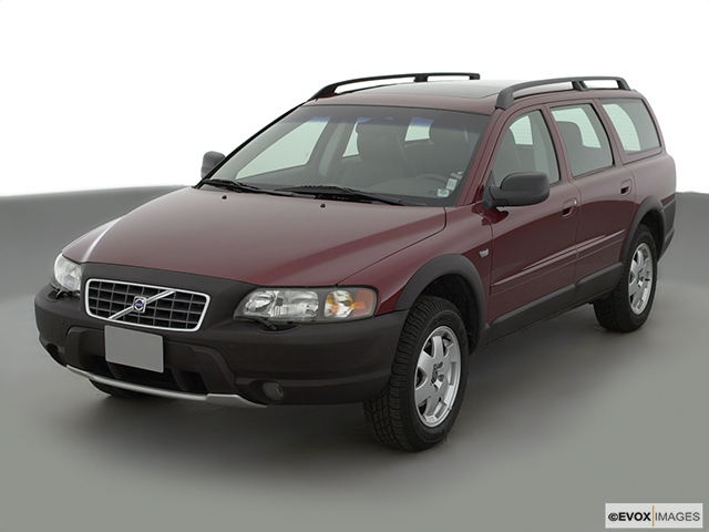 2003 Volvo V70XC 4-DR. Wagon w/SAB