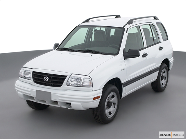 2001 Suzuki Vitara 4-DR.