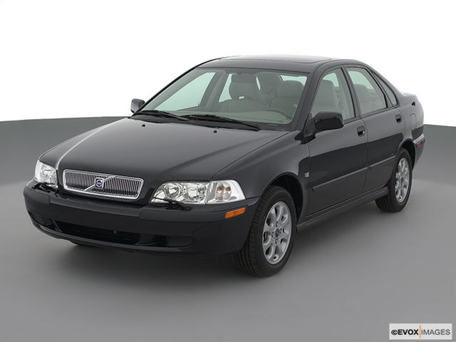 2002 Volvo S40 4-DR. w/SAB