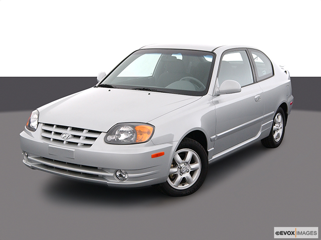 2004 Hyundai Accent 2-DR. w/SAB