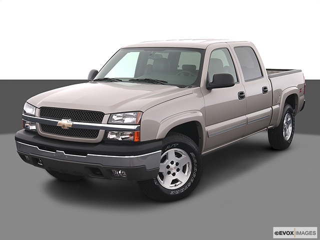 2005 Chevrolet Silverado 4-DR.