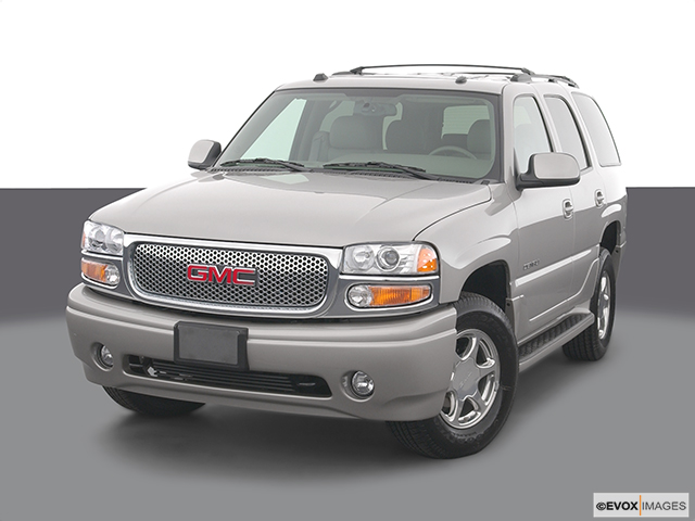 2004 GMC Yukon 4-DR.