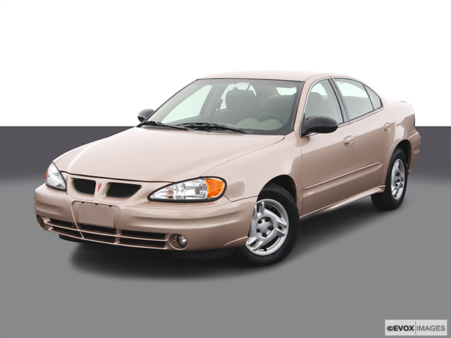 2004 Pontiac Grand Am 4-DR.