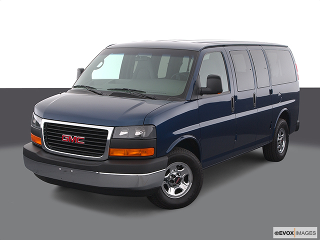 2005 GMC Savana Van