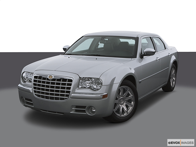 2005 Chrysler 300 4-DR