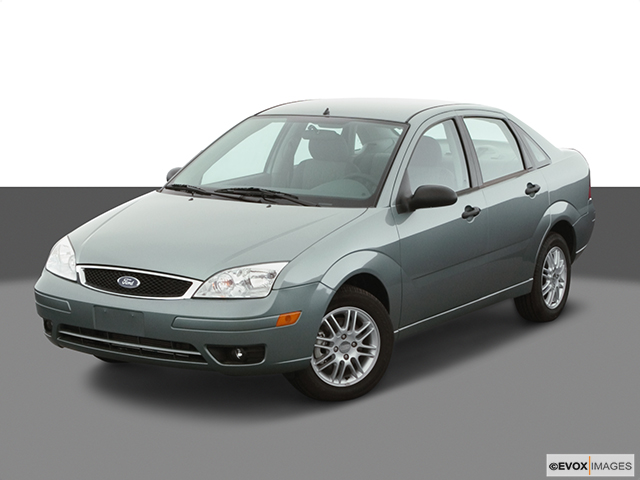 2005 Ford Focus 4-DR.