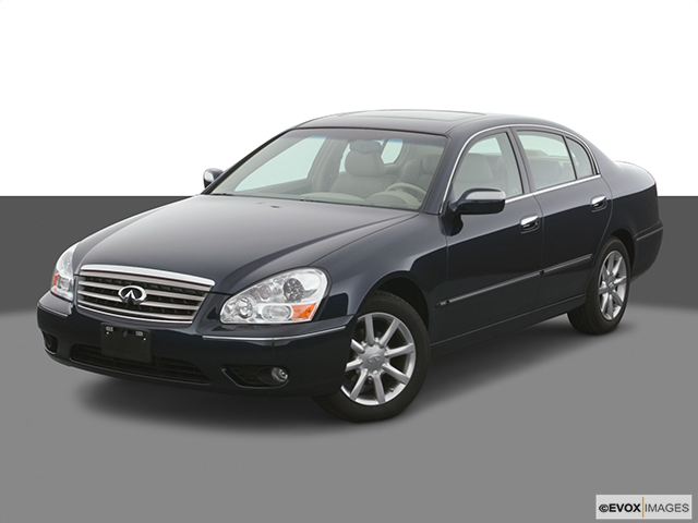 2005 Infiniti Q45 4-DR w/SAB