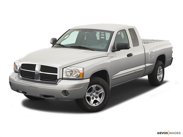 2006 Dodge Dakota 4-DR.