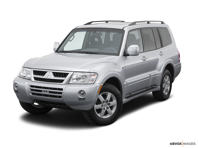 2006 Mitsubishi Montero 4-DR w/SAB