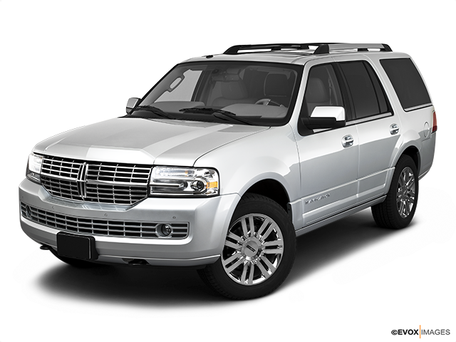 2010 Lincoln Navigator 4 DR. w/SAB